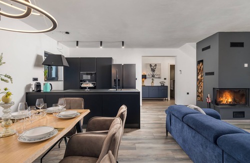 Fuzine Villa | Villa "Bajer" with 5 bedrooms and wellness with jacuzzi, and outside pool.