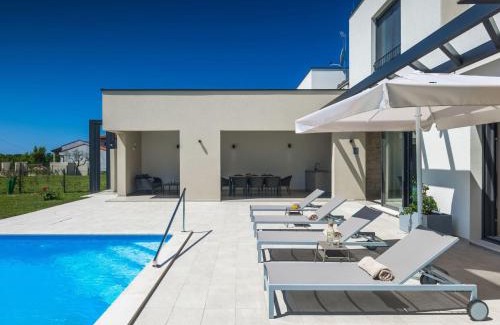 Brtonigla Villa | Villa Bella & Chiara by Interhome