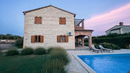 Butkovici Villa | Villa Bella