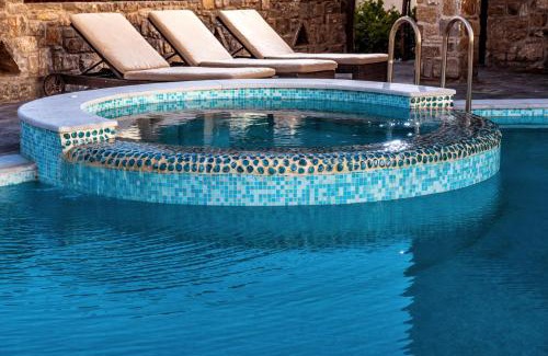 Pombia Villa | Villa Belladonna - Heraklion Private Pool Getaway