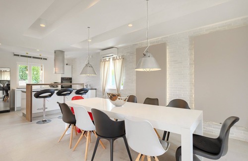 Jadruhi Villa | Villa Belle with Pool