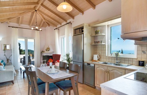 Tsoukaladhes Villa | Villa 'Belvedere Rosa' with Sea View, Pool, Terrace & Wi-Fi