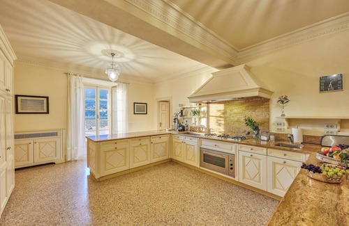 Torno Villa | Villa Benzi - Eight Bedroom Villa, Sleeps 16