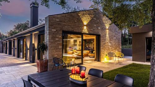 Brajkovici Villa | Villa Bijur in Brajkovići - Haus für 8 Personen