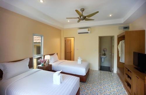 Khlong Khut Hotel | Villa Blanca Hotel & Restaurant