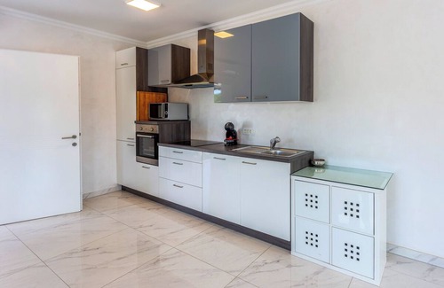 Dracevac Villa | Villa Borealis - Three Bedroom Villa, Sleeps 8