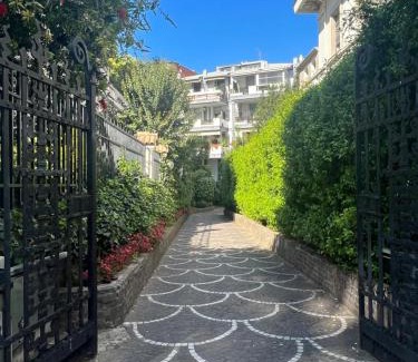 Quartiere III Pinciano Apartment | Villa Borghese Green Apartment