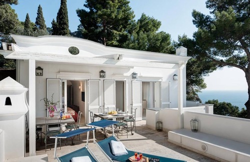 Marina Piccola Apartment | Villa Bougainvillea - Luxury Capri Villa With Views