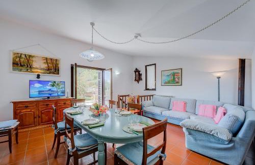 San Bartolomeo al Mare House | Villa Breezy Way - Among Greenery - Happy Rentals