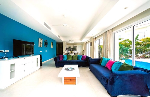 Bavaro Villa | Villa Bueno in Iberostar Bavaro beach, 4BDR, 8 guests, private pool, Golf club.
