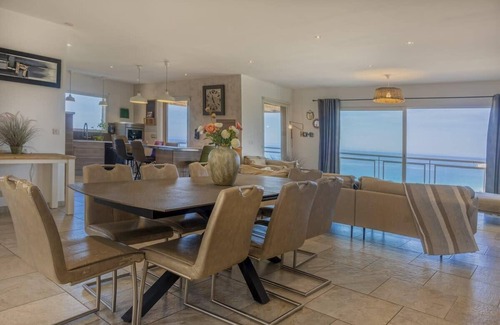 Algajola Villa | Villa Carlisa