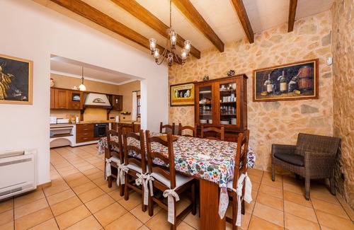 Felanitx Villa | Villa "Cas Cuni" with Pool, Terrace & Wi-Fi