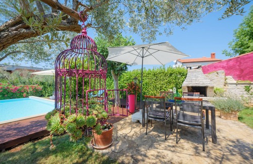 Rosini Villa | Villa Casa Rossa by Villas Guide