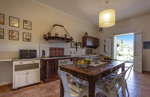 Noto Villa | Villa Castelluccio by Villa Plus