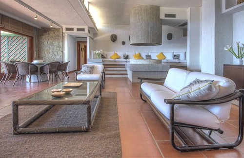 San Stefano Villa | Villa Catallia - Five Bedroom Villa, Sleeps 10