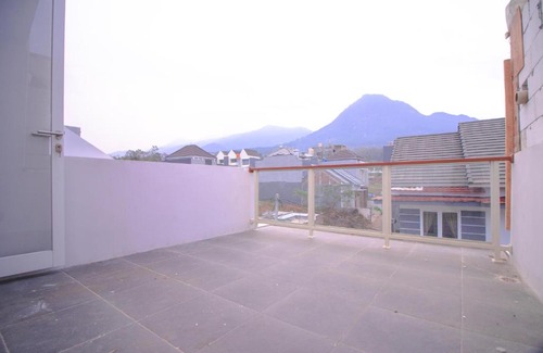 Oro Oro Ombo Villa | Villa Ceria with Private Pool & Rooftop