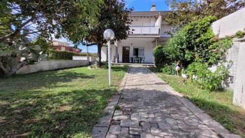 Anzio Villa | Villa Chiara