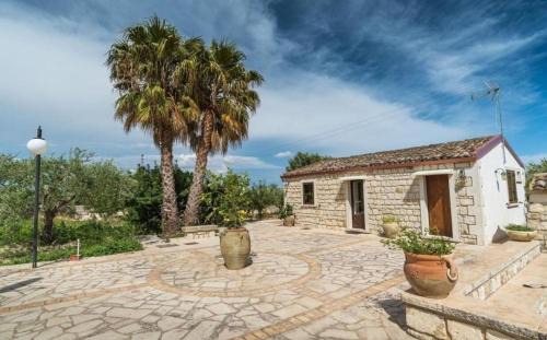 Casa Papa Villa | Villa Chiaramonte