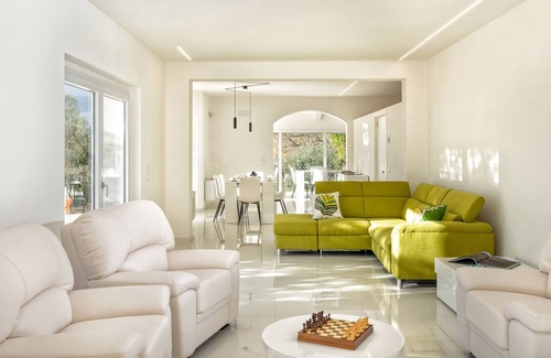 Ponte Buriano Villa | Villa Chimera White with panoramic pool, Arezzo, Italy