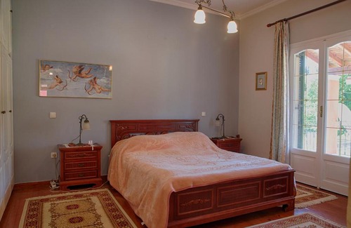 Achilleio Villa | VILLA CHRISTINA