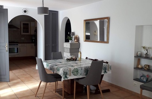 Cournonsec Villa | Villa Clim 120m² - Swimming pool, garden and terrace - 15 min from the sea and Montpellier