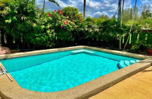 Khuekkhak House | Villa Coconut Khaolak