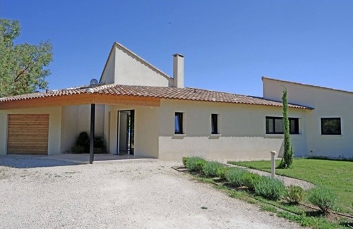 Rognes Villa | Villa Contemporaine Avec Piscine à 20 min D'aix-en-provence