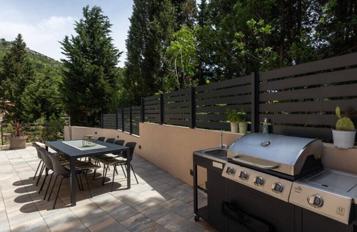 Kremena Villa | Villa D Cube by Villas Guide