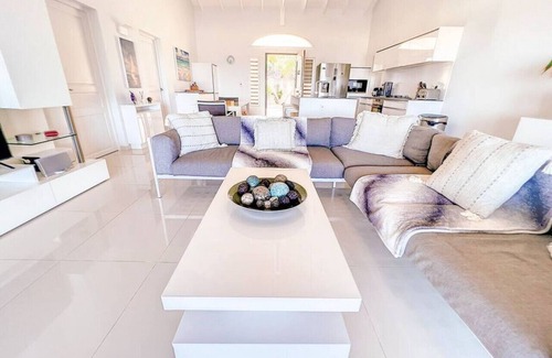 Orient Bay Villa | Villa d'Este, sublime view on Orient Bay, 950 m from the beach