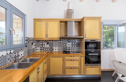 Limni House | Villa Dafni | private pool - country views - BBQ