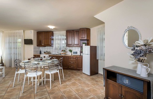 Maleme Villa | Villa Dahlia 3 bedroom villa