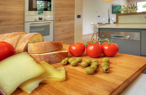 Baderna Villa | Villa Dahlia Belle with Pool