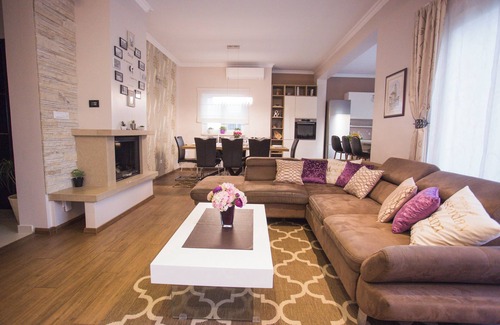 Mejasi House | Villa Dalmare Split - Private Hydro-massage Pool