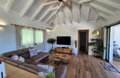 La Grande Montagne Villa | Villa Davina - 2 bedrooms, Sea view in St Barth