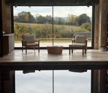 Bonneville-sur-Touques Villa | Villa de 400m2 15p - Piscine intérieure chauffée