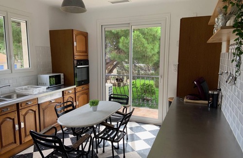 Le Grau-dʼAgde House | VILLA DE CHARMES - 2 APARTMENTS