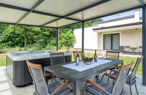 Kozljani Villa | Villa DE Luna Istra,whirlpool