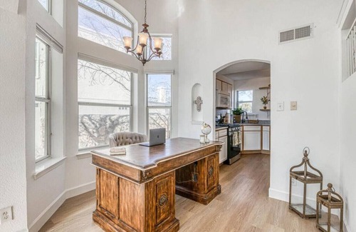 Bear Ridge Apartment | Villa de Montana: Breathtaking Sunset Views