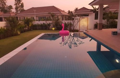 Hua Hin Villa | Villa de Veluwe @ Hua Hin
