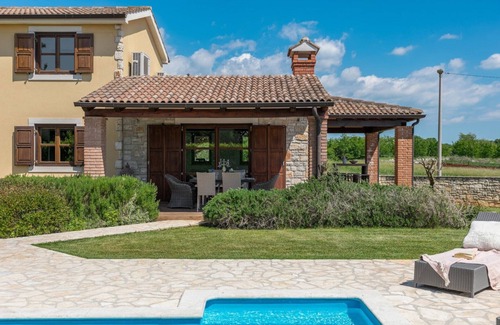 Vosteni Villa | Villa Dea in Vošteni - Haus für 6 Personen