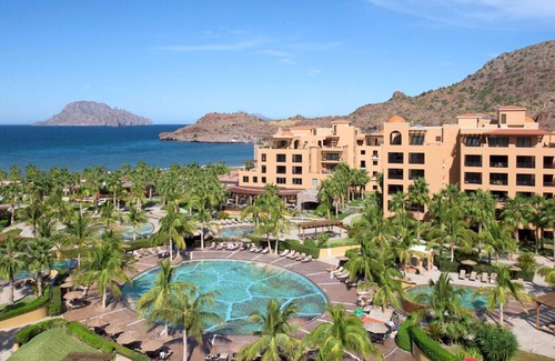 Loreto Resort | Villa Del Palmar/Loreto Studio Suite, TPC golf resort, Spa and Full Amenities