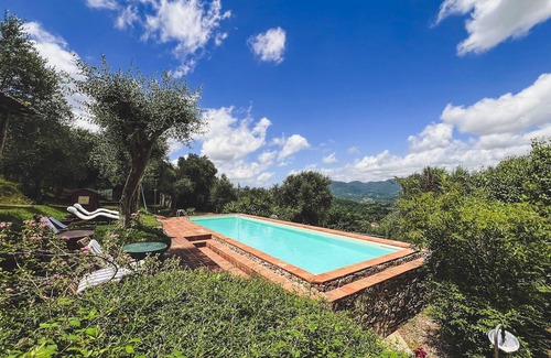 Vicopelago House | VILLA DELL´ORTENSIA
