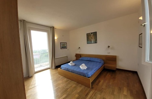 Capitana House | Villa delle Gazanie -Camera in villa -Vista panoramica sul Golfo