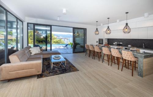 Komarna Villa | Villa Delux View