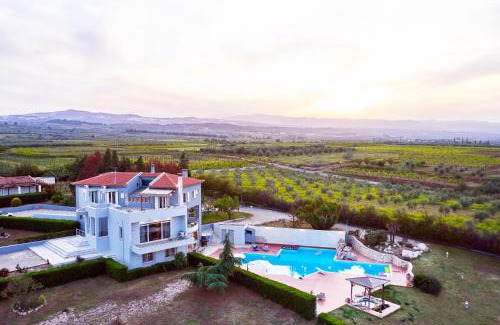 Velo-Vocha Villa | Villa Dennis