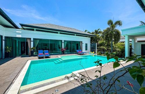 Ban Saiyuan Villa | VILLA DESTINY - Luxury Villa Near Nai Harn Beach