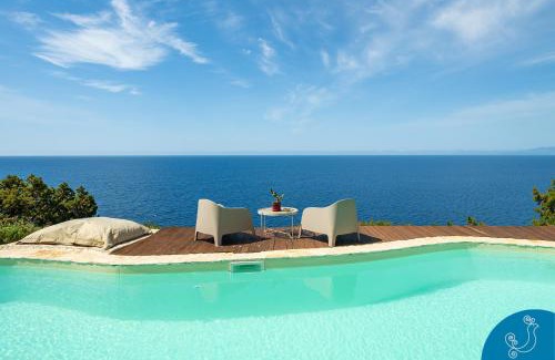 Terra Mala Villa | Villa di Cala Regina, Maison de charme