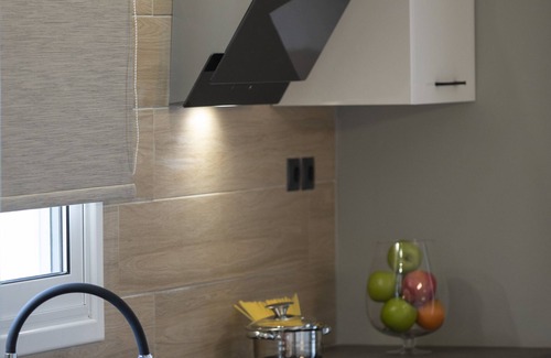 Frinion House | Villa Dimitris - The House Experience