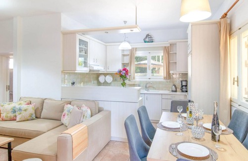 Koutsi Villa | Villa Divista in Paxi