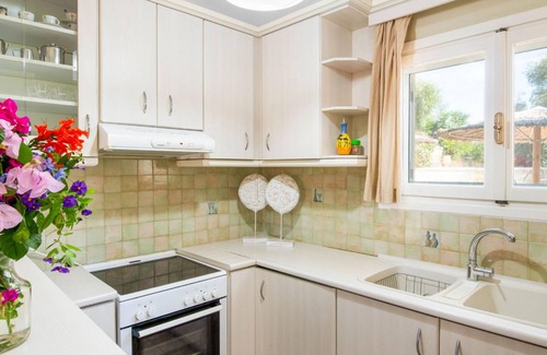 Koutsi Villa | Villa Divista in Paxi